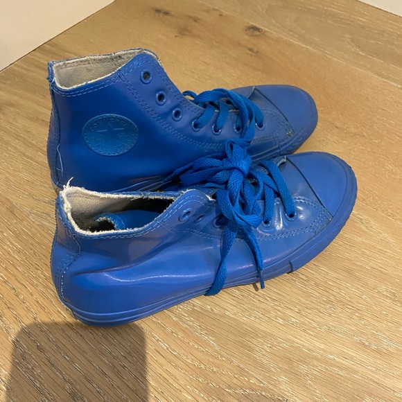 Boys size 3 leather converse - Picture 3 of 3